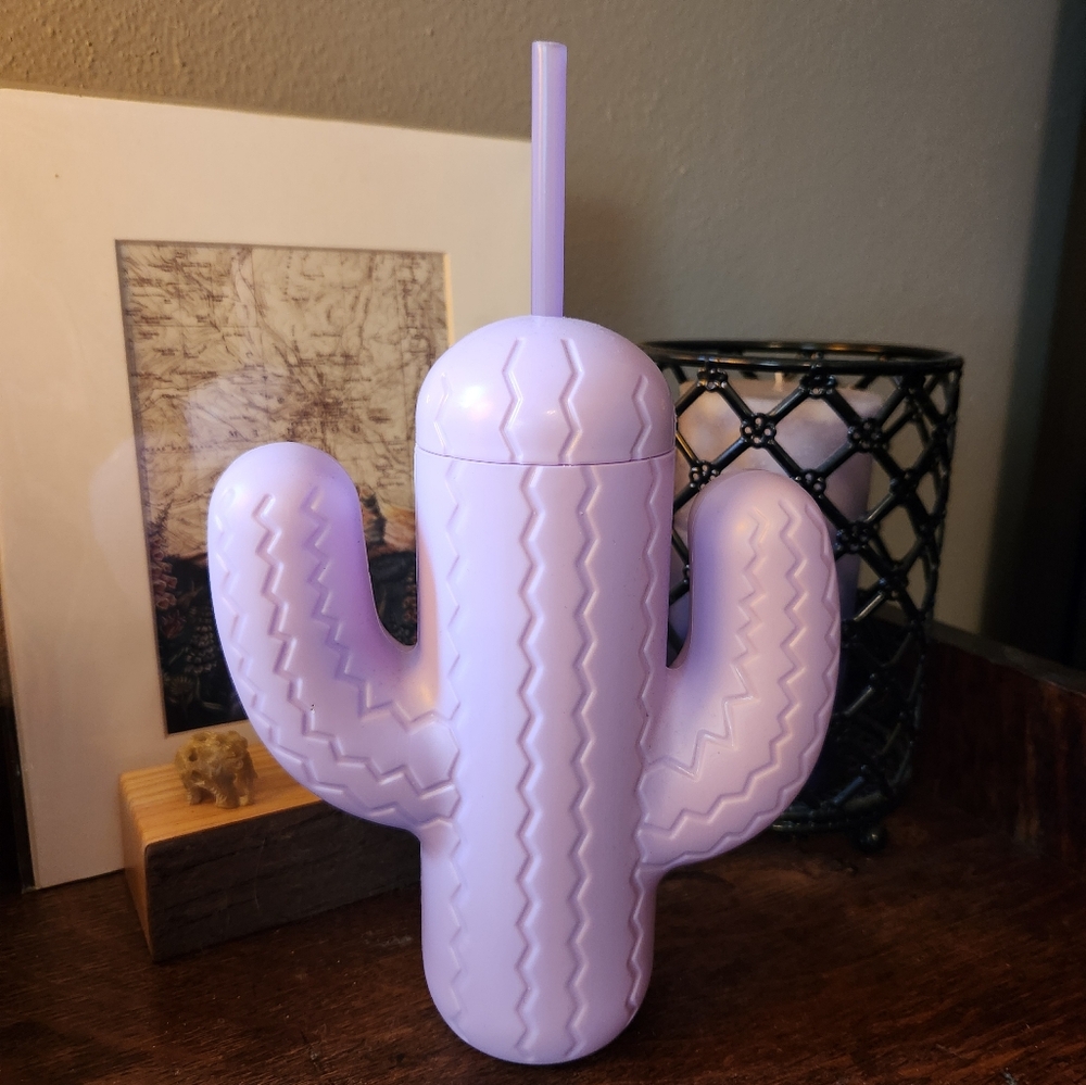Purple Cactus Sipper Cup with Lid/Straw